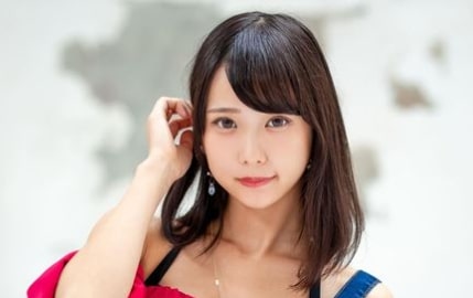 profile of single Asian woman who use dating sites